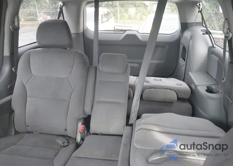 2005 Honda Odyssey Ex z USA, uszkodzony, nr VIN 5FNRL38475B038065